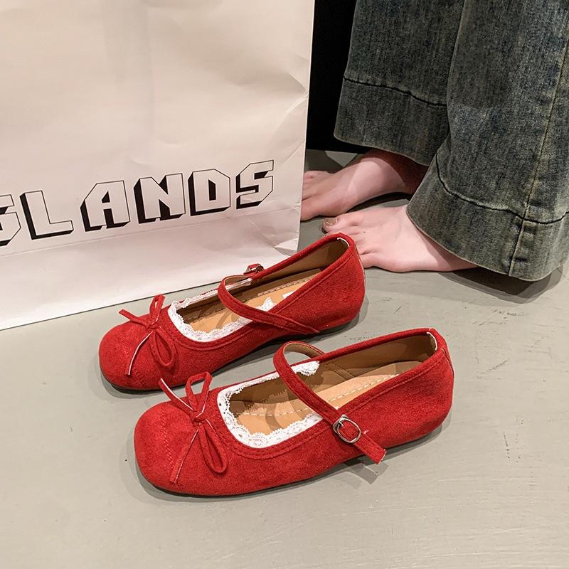 Soft sole one-word buckle single shoes French Mary Jane shoes spring and autumn with skirt inner height-increasing ballet shoes
