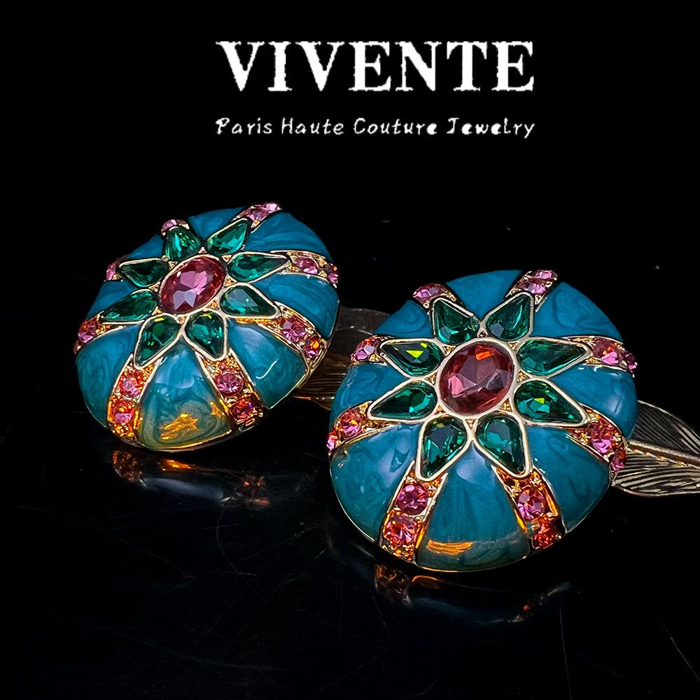 Elegante Cloisonné-Email-Ohrstecker: Retro Hofstil, Vergoldetes Kupfer, Vielseitiges Temperament mit Neuem Chinesischen Design.