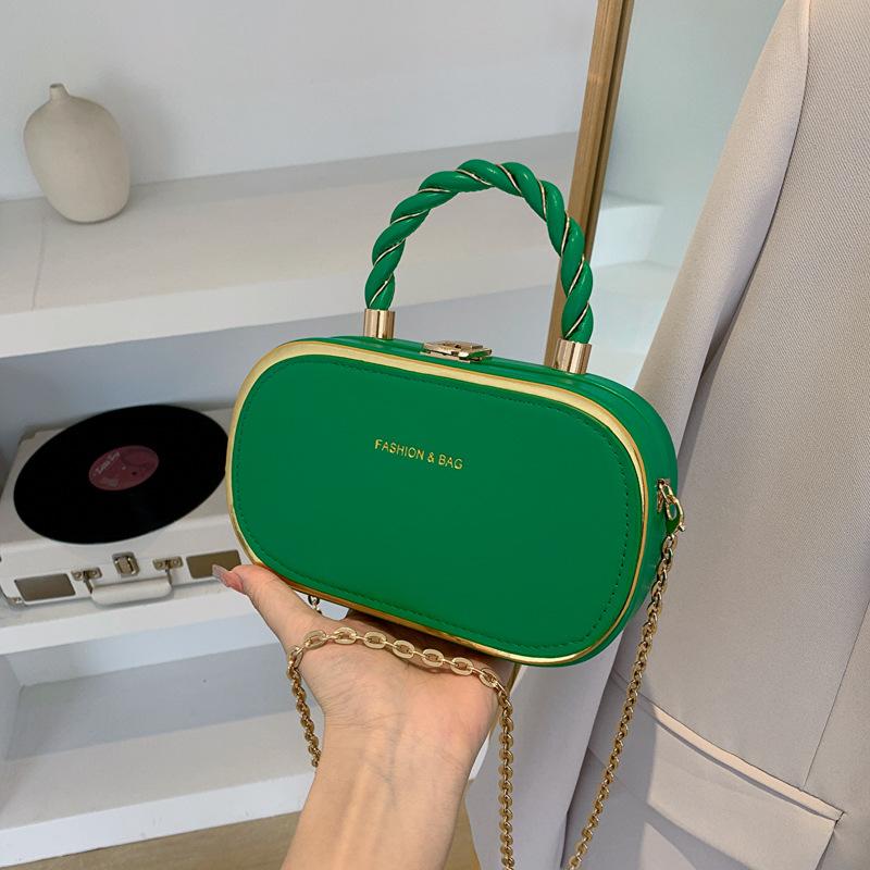 Niche Design Women's Handbag New Versatile Metal Decoration Girls' Chain Bag Fashion Crossbody Bag Lightweight Handbag