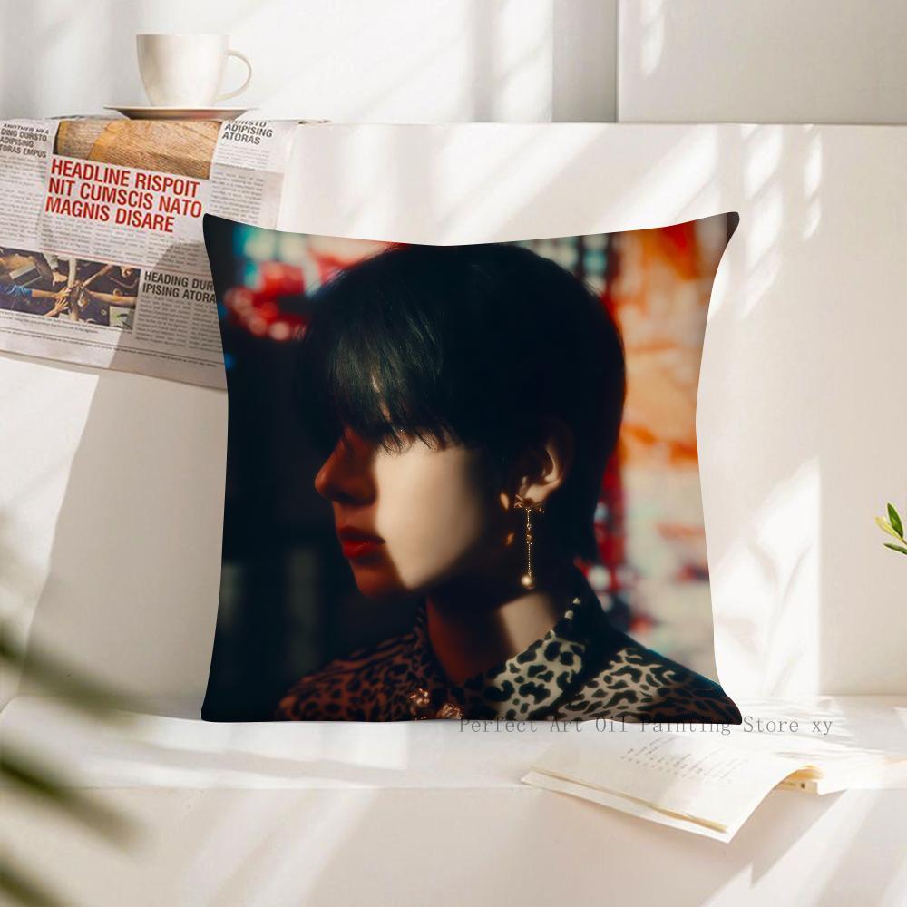 1 szt. Koreańska Grupa Kpop HEESEUNG Poszewka na Poduszkę Kwadratowa Poszewka na Poduszkę Dekoracja Sypialni Sofy Pokoju Codzienna Poszewka na Poduszkę
