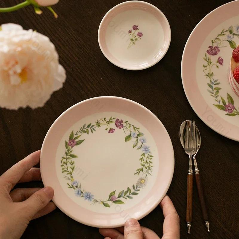 Assiettes en céramique à fleurs de style français, style rétro rose, pour dessert, petit gâteau, assiette à dîner, pour le thé de l'après-midi, vaisselle exquise