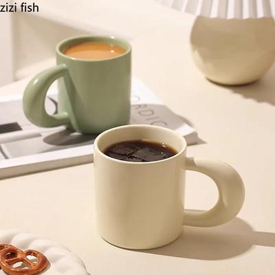 Creative Handle Ceramic Mug Office Water Cup Coffee Mug Milk Tea Cup Juice Cups High Beauty Home Breakfast Cups Couple Cups