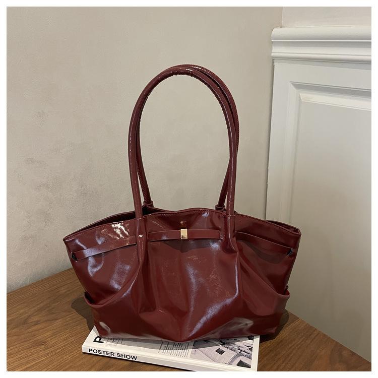 Large Capacity Tote Bag, Small and Unique Pleated Bag, Simple and Trendy Shoulder Bag