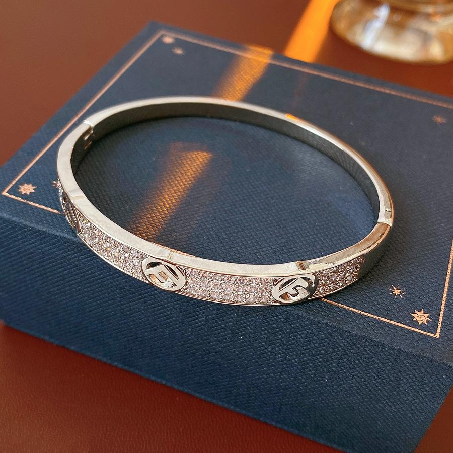 18K Gold Plated Zircon Twill Bangle: Exquisite, Versatile Luxury Bracelet for Women