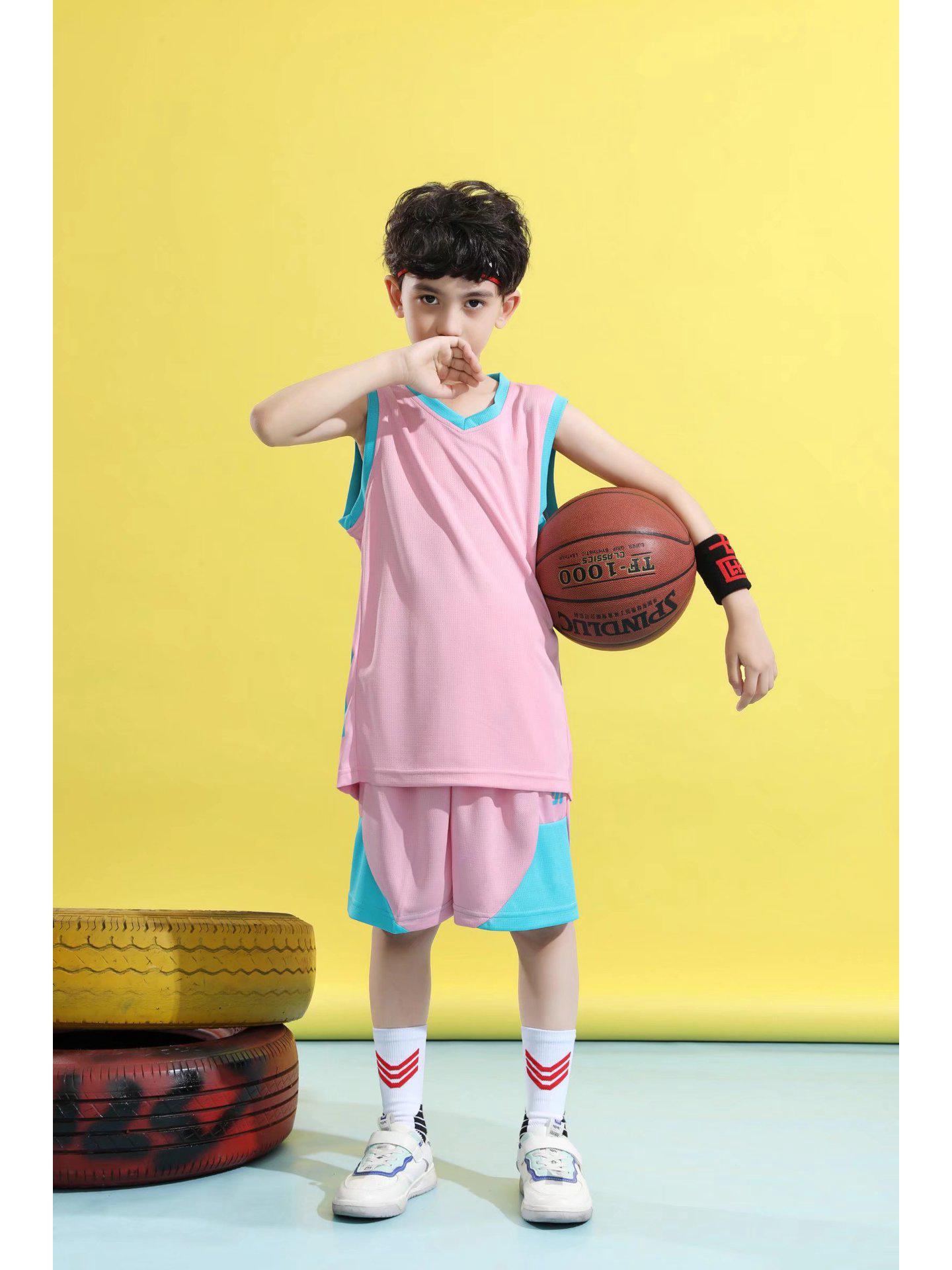 

Детские баскетбольные майки: Спортивный зал, Школьная тренировочная, Соревновательная и Парадная форма с индивидуальной печатью M розовый