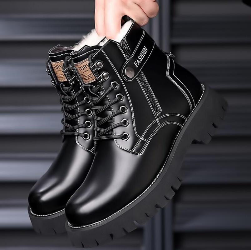 Genuine Leather Men Boots Top Quality Designer Vintage Cow Leather Men Snow Boots Business Lace Up Outdoor Motorcycle Boots