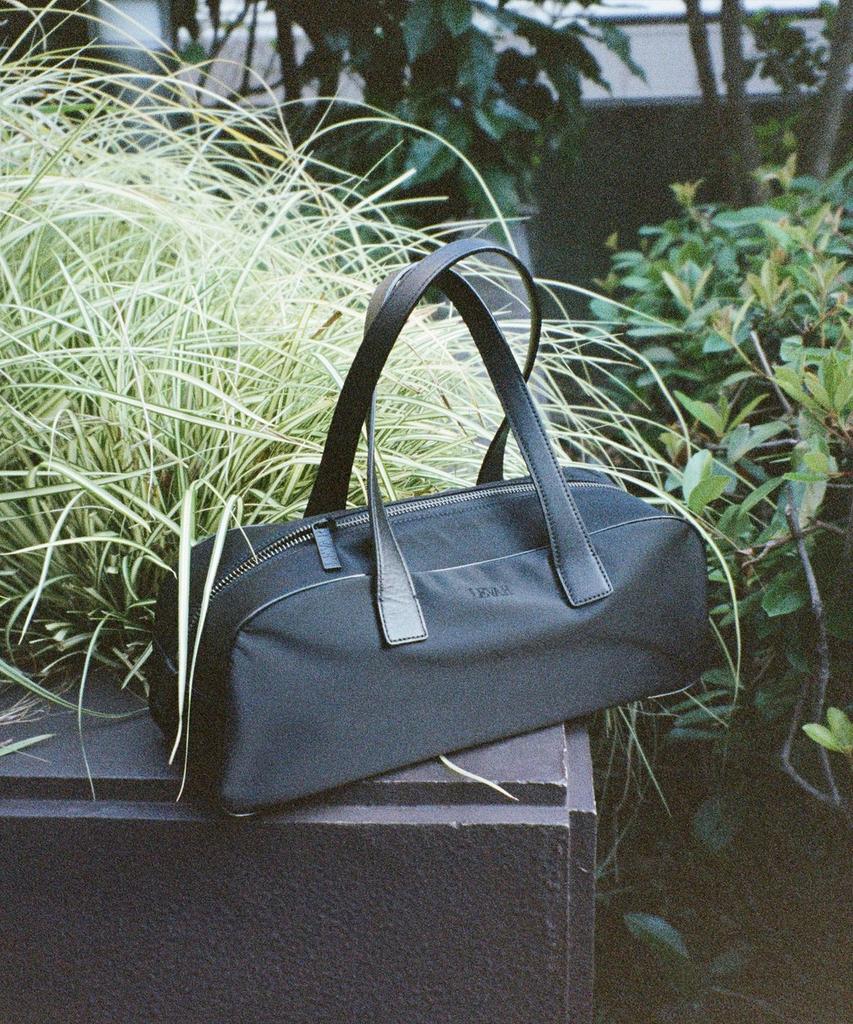 Levar Bliss Baguette Bag - Black