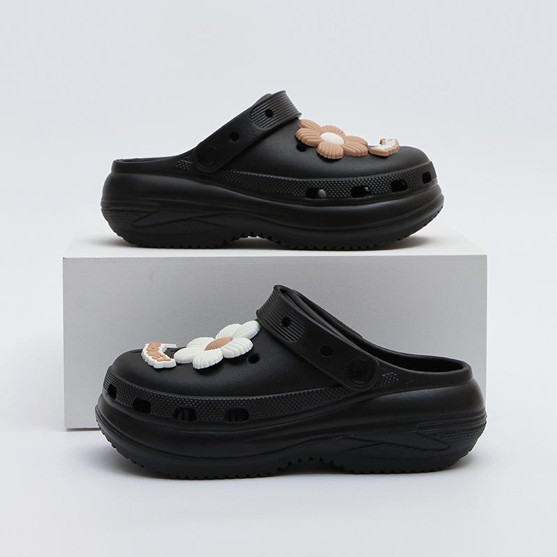 Thick-soled hole shoes women's  new summer wear height-increasing sandals seaside beach bag head half slippers women