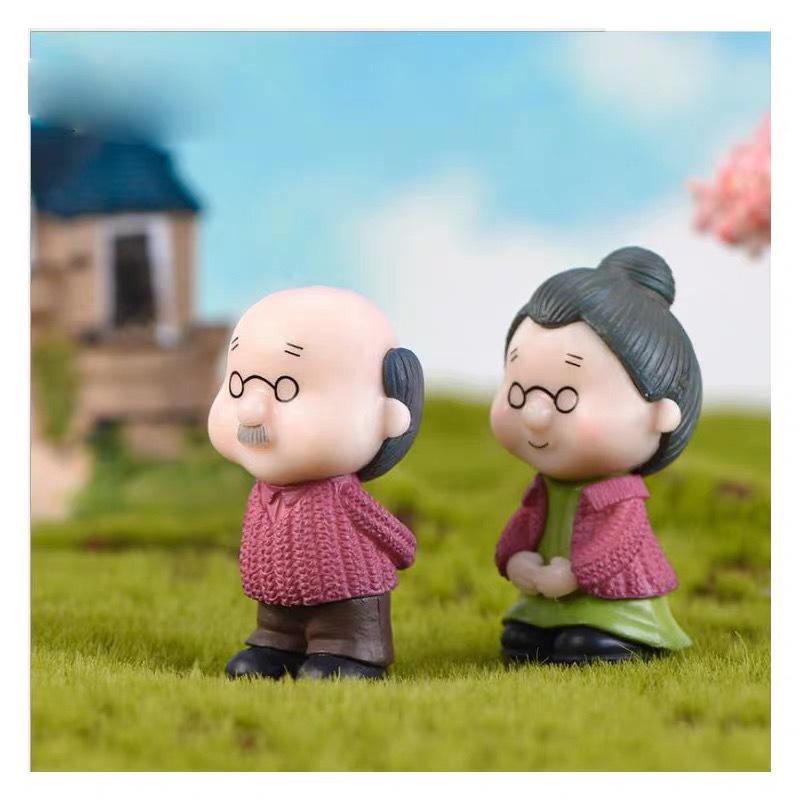 Grandparents' Micro Landscape Bonsai Succulent Cake Ornaments - Plastic Craft Set