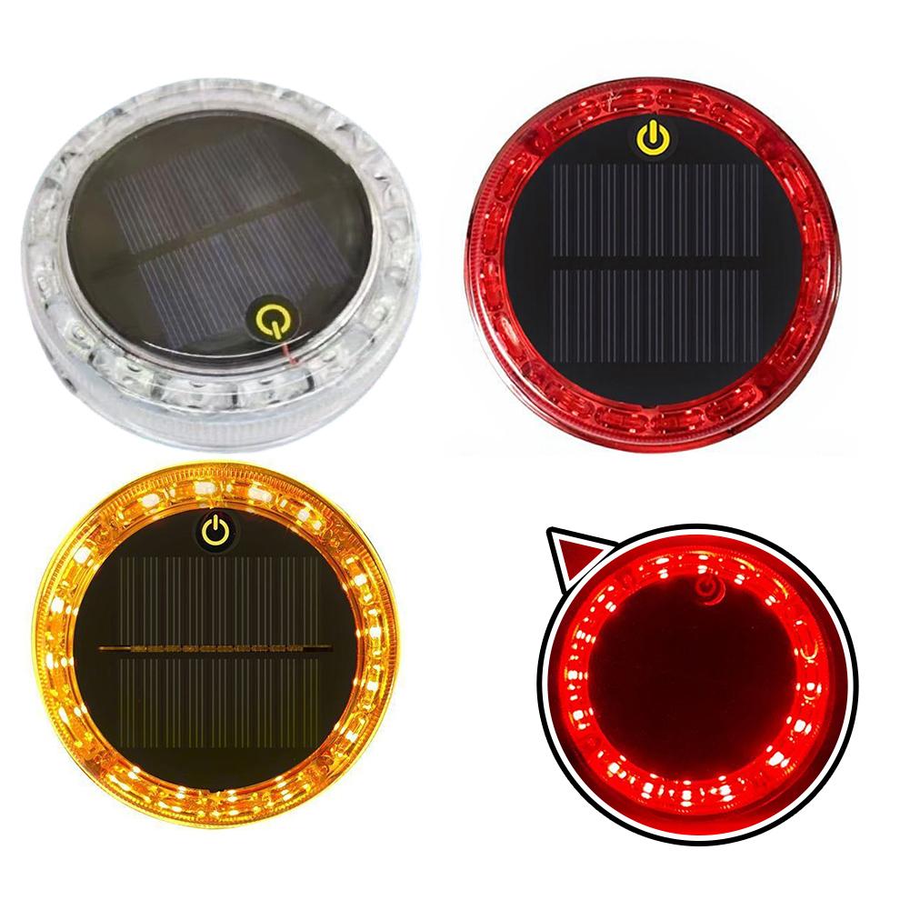 Light-sensitive Auto-on Solar Tail Light Truck Flash Light