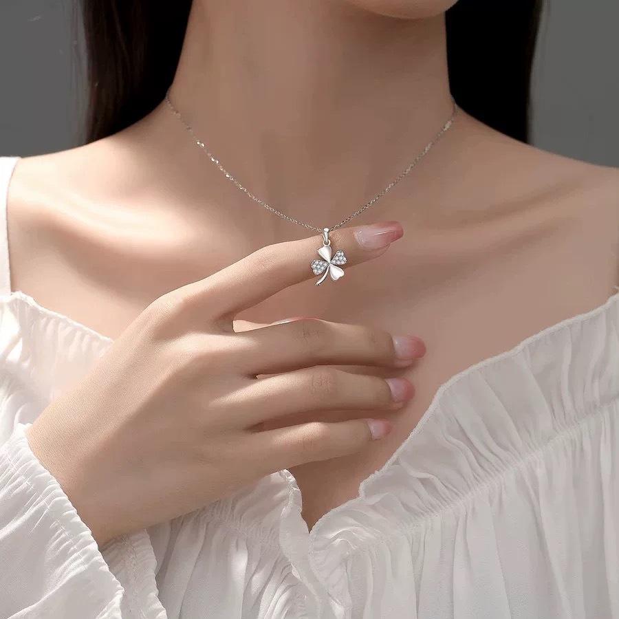 Beixi Four-Leaf Clover S925 Sterling Silver Necklace: Elegant Birthday Gift for Girlfriend