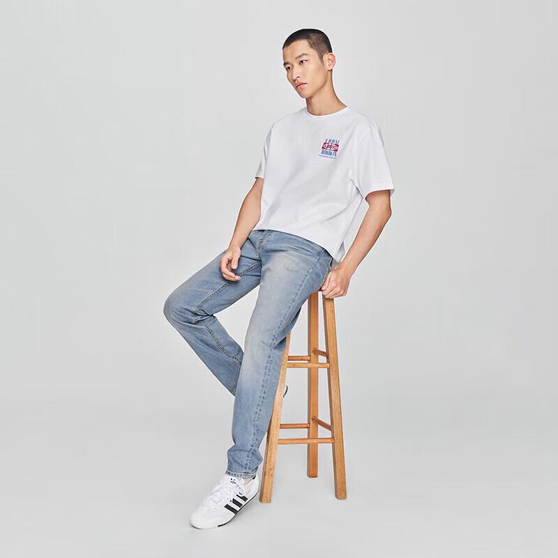 Lee Men's Tapered Mid-Waist Cooling Lightweight Jeans