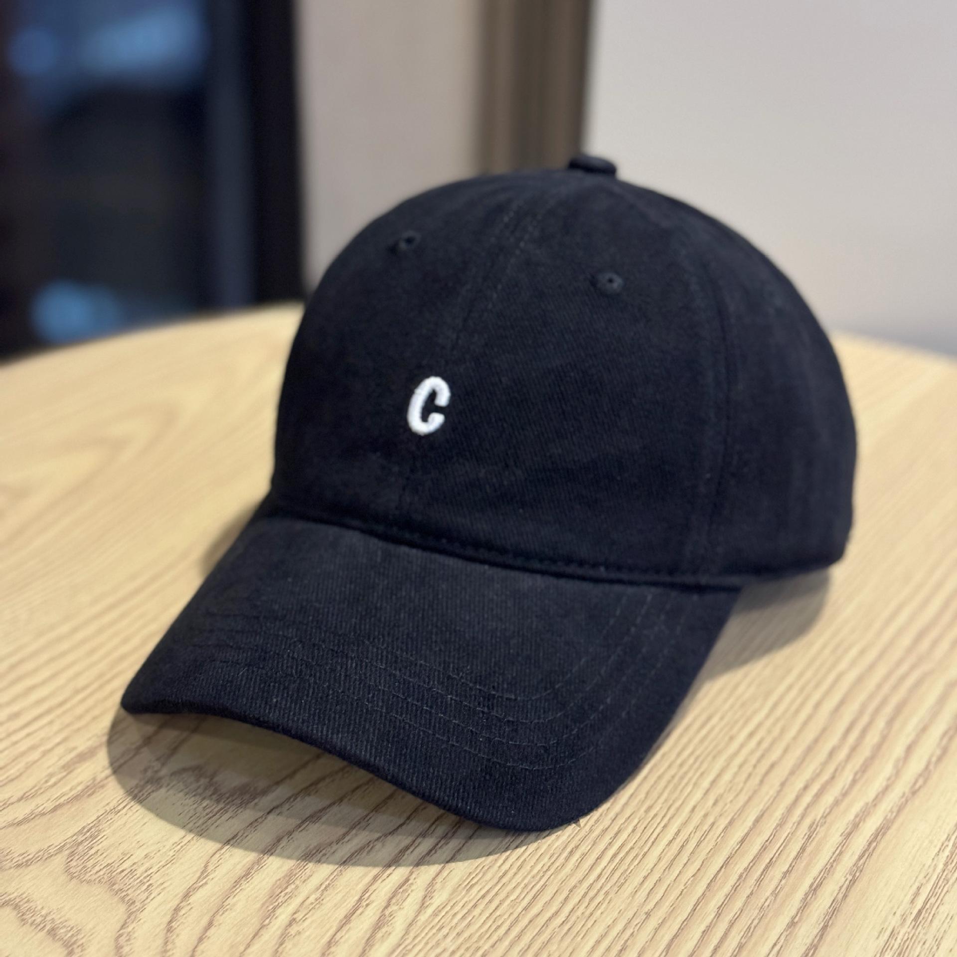 

New women s baseball cap for autumn, simple wide brim, large head circumference, soft top, duckbill cap, makes the face look smaller, vintage washed Adult54-60Adjustable чёрный