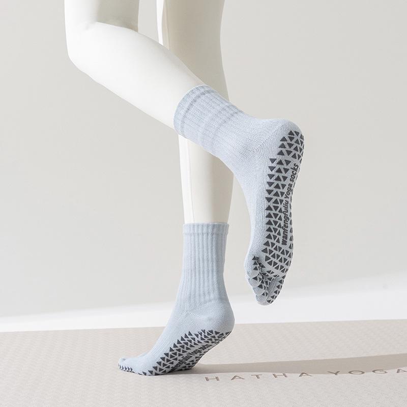 Women's Anti-Slip Yoga Toe Socks, Mid-Calf To Over-the-Knee Pilates and Fitness Socks