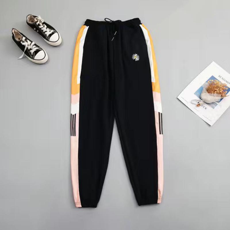 Lässige Hose, kleine, frische Trend-Studentin, koreanische Version der lockeren und vielseitigen Harems-Trainingshose