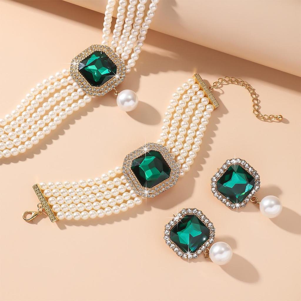 European Luxury Multi-Layer Faux Pearl & Crystal Jewelry Set – Necklace, Earrings, Bracelet - Colorful, Fashionable, and Exquisite Accessories