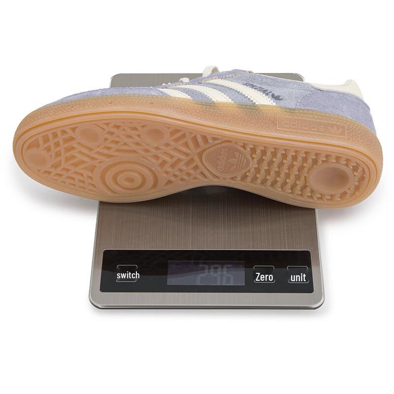 adidas Women's JR0849 Sports Casual Shoes