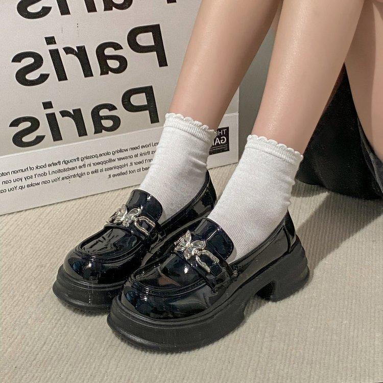 British style small leather shoes women's spring 2025 new metal butterfly platform loafers one pedal with skirt single shoes