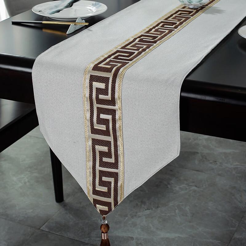 Classical Tea Table Runner