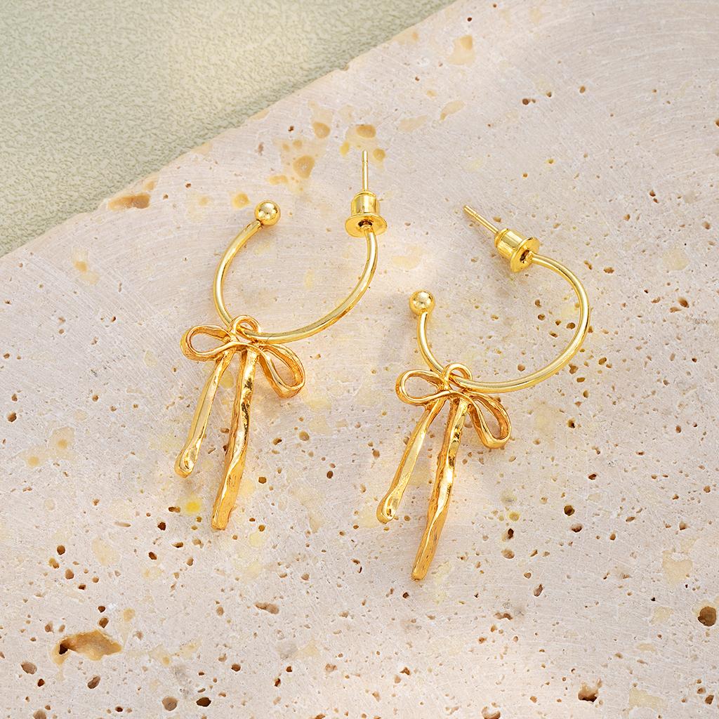 New Luxury Fashion Bowknot Earrings Retro Soft Versatile Gold Color Tassel Stud Earring Jewelry For Daily Wear By Women Gifts