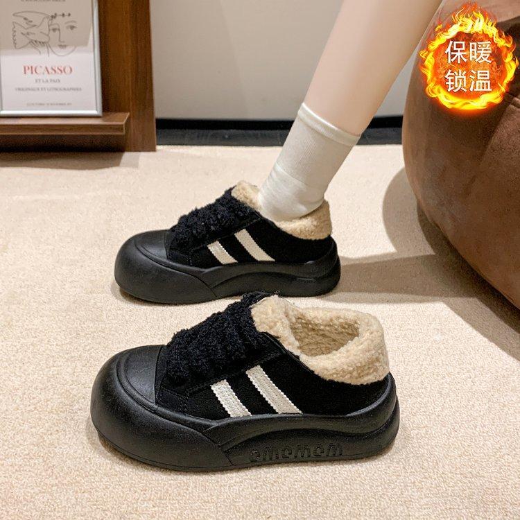 Fleece Retro Bread Shoes Women's 2025 New Winter Warm Versatile Big Head Thick Sole Heightening Sports and Leisure Board Shoes