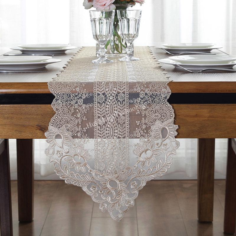 White Embroidered Table Runner European Lace Wedding Table Flag Simple Fabric TV Cabinet Cover Beautiful Dustproof Cloth