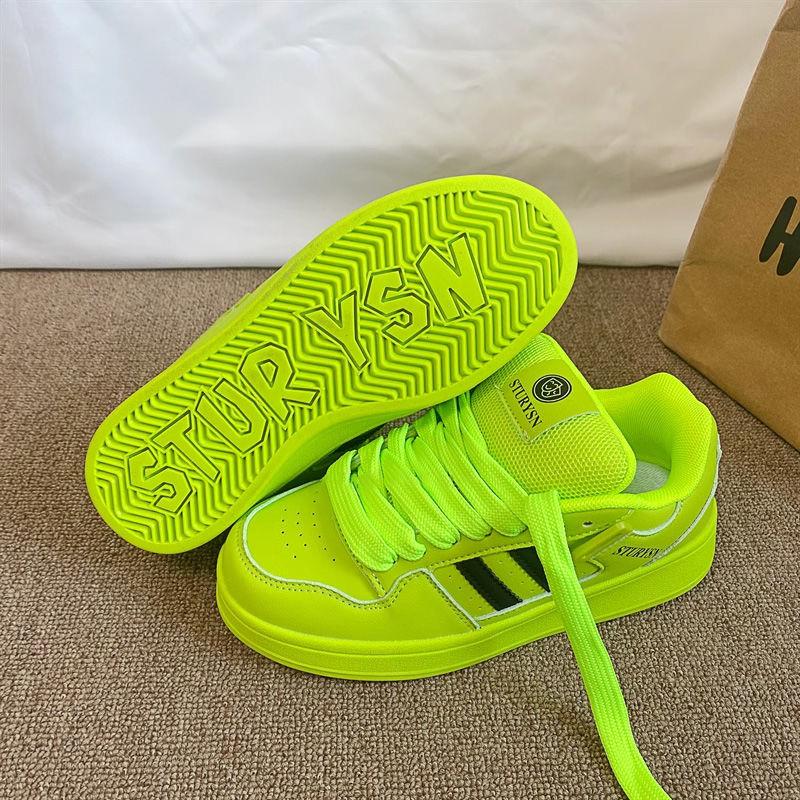 Original Niche Fluorescent Green Bread Shoes Women's Ins Tide 2025 Summer New Versatile Student Leisure Sports Board Shoes
