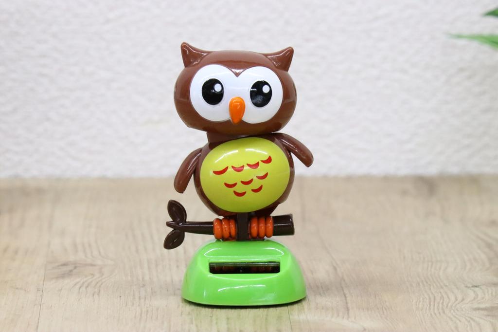Castle Enterprise New Owl Solar Swaying Body each in Brown and Set of Bulk A Great Japanese Souvenir for Comes in a Clear Case (Mini) Powered,