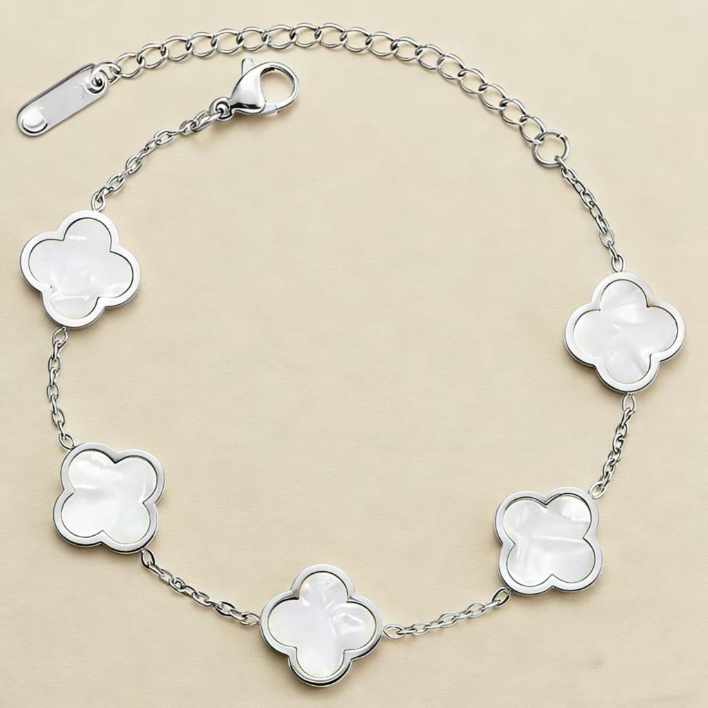 Stylish New Smooth Four-leaf Clover Bracelet Titanium Steel Double-sided Women's Bracelet