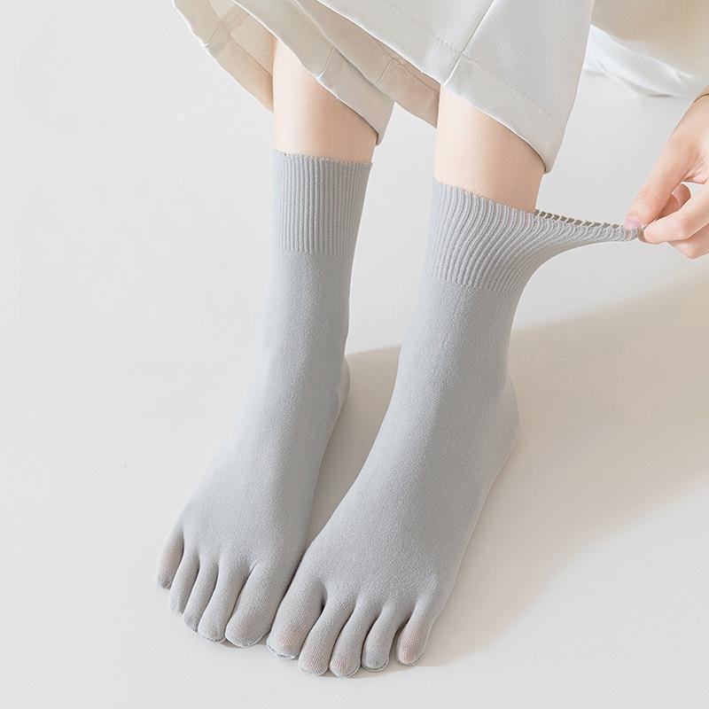 1Pair Thin Breathable Sweat-Absorbing Short Hosiery Five Finger Socks Solid Color Split-Toed Five Toe Mid Tube Socks