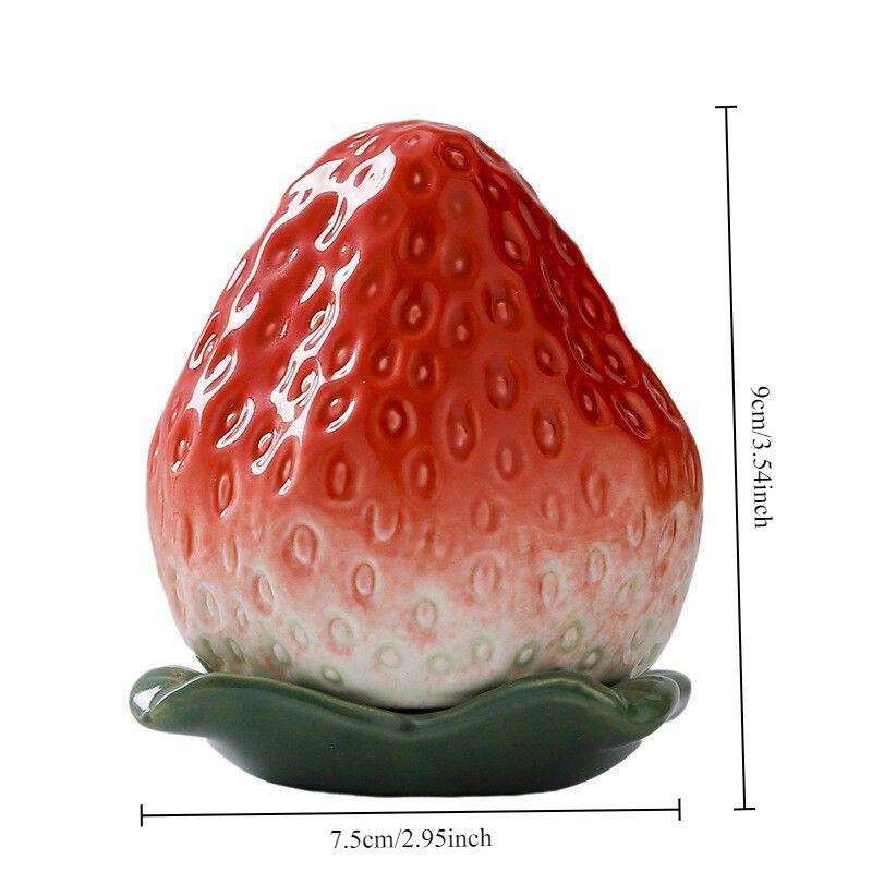 

Creative Strawberry Tea Jar Chinese Ceramic Sealed Moisture Proof Mini Storage Jar Small Ornament 7.5x9cm
