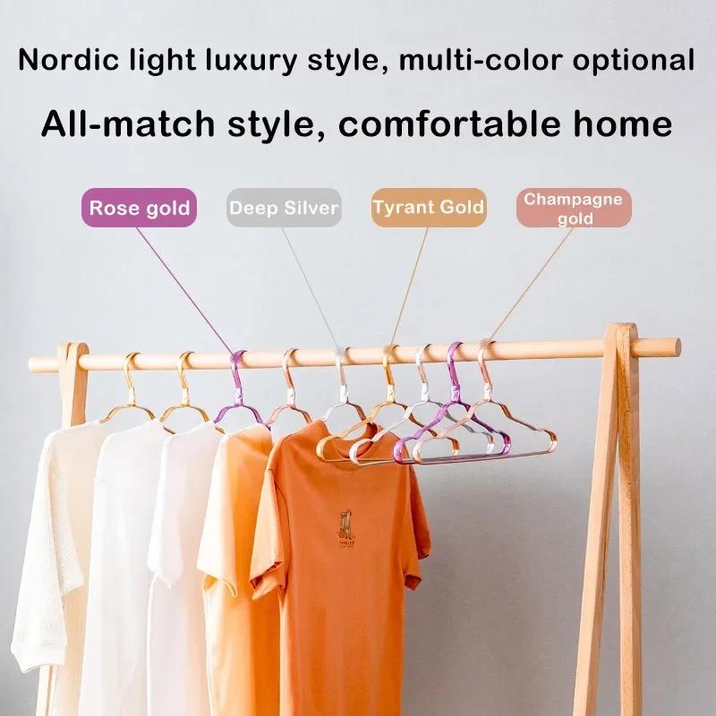 10 Stück Aluminium Kleiderbügel Robuste Mantelbügel Rutschfest Robuster Metallständer Garderobenorganizer Schrank Kleideraufbewahrungsständer