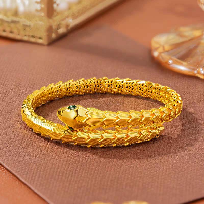 High Luxury Open Snake Snake Bone Inlaid Bracelet