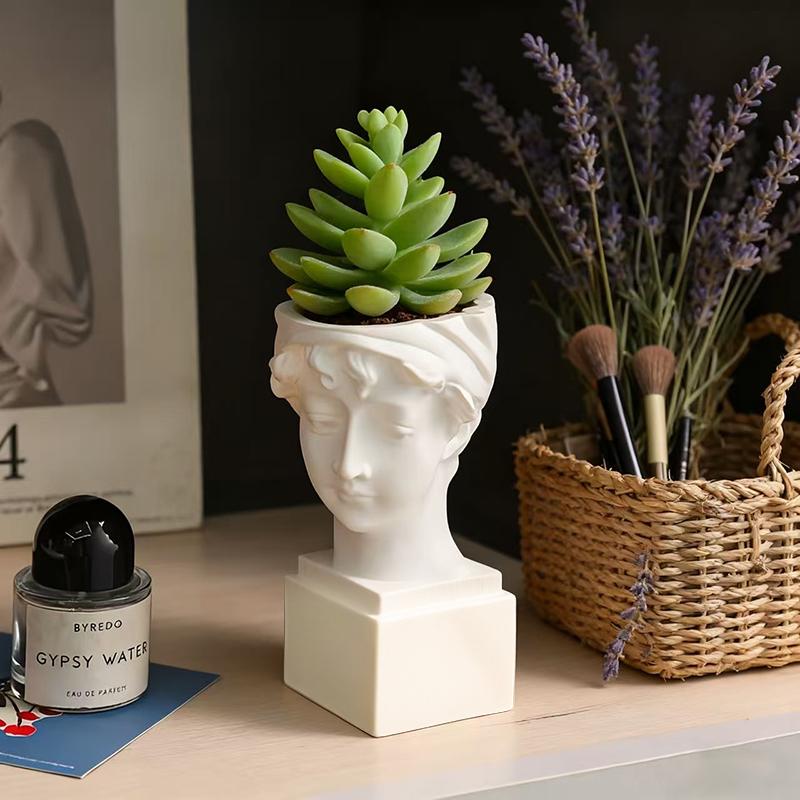 Elegant British Girl Flowerpot Green Potted Plants Container Home Courtyard Garden Sculpture Decoration Ornament Gift