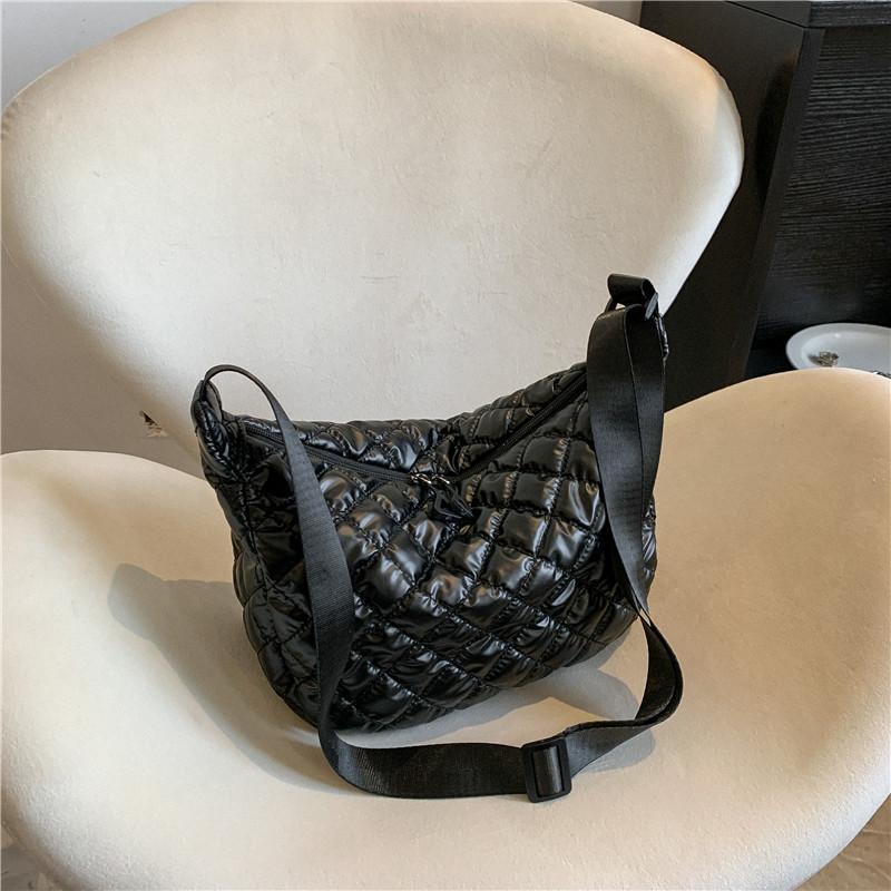 

Большая вместительная наплечная сумка хлопковая подушка зимняя космическая для женщин