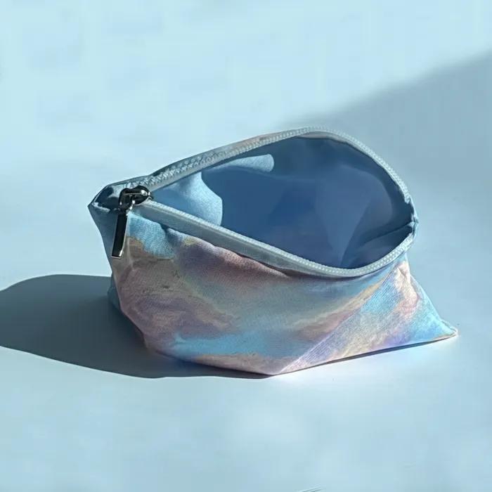 Sunset zipper pouch