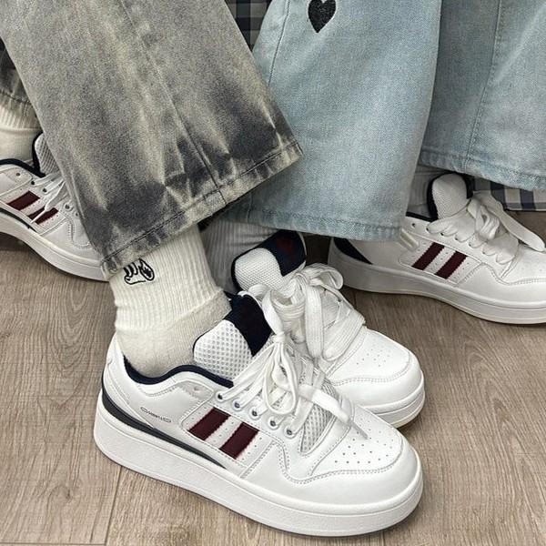 Guochao Ins Niche High-value Thick Shoe Tongue Bread Shoes Trendy Men and Women Handsome Super Soft Skateboard Shoes Low-top White Shoes