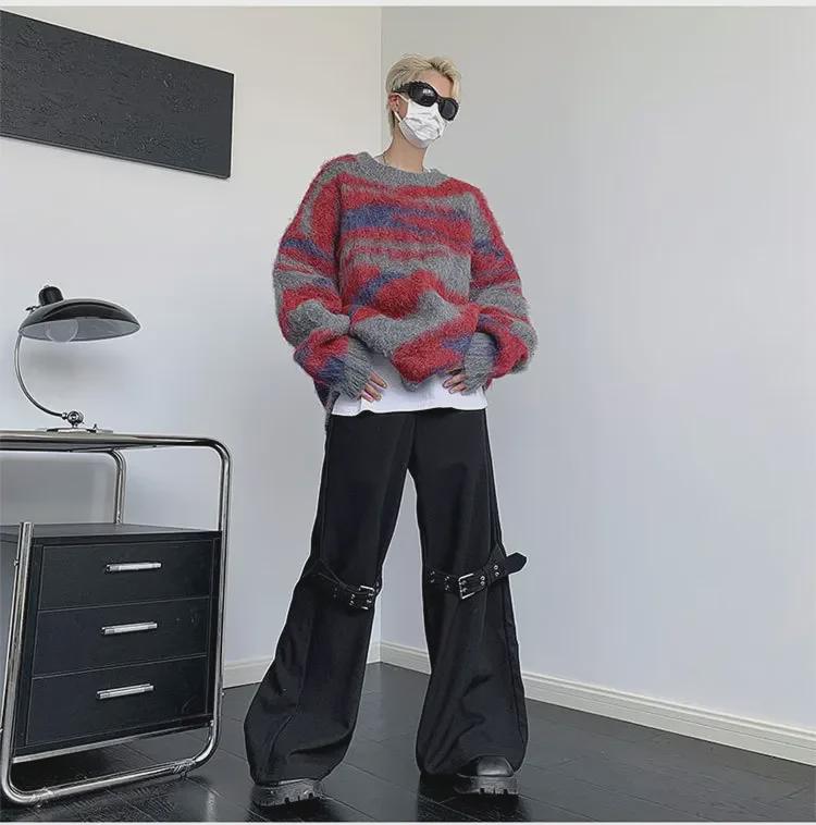 Men's Striped Mink Velvet Sweater: Trendy Japanese Style, Youthful Round Neck Pullover for Autumn and Winter.