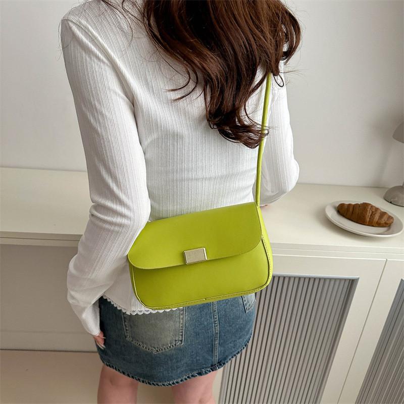 Trendy Retro Chic Small Square Bag For Women Perfect For Everyday Casual Use