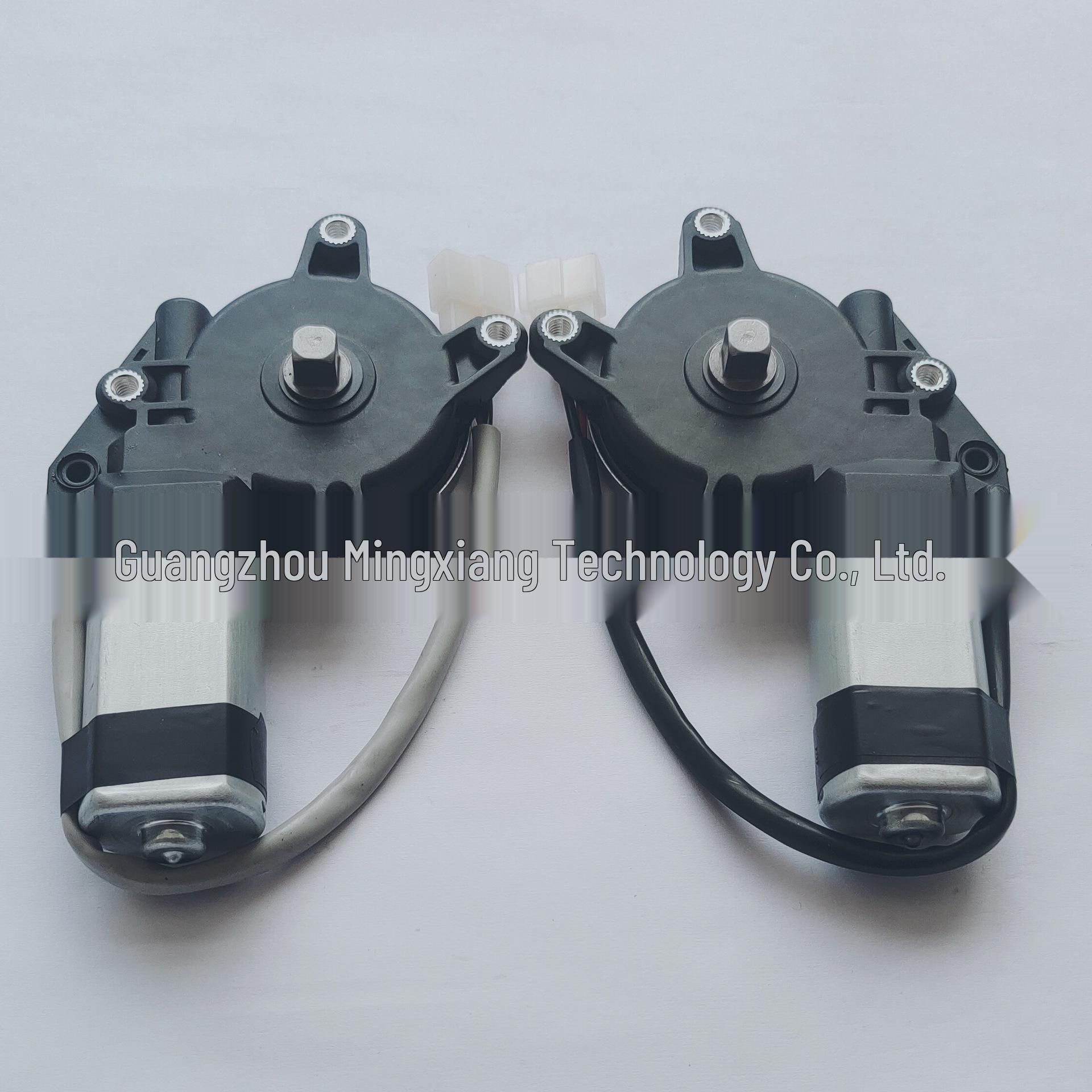 

Мотор стеклоподъемника 24 В для моделей Liuzhou Auto Balong 507 и Chenglong 609 M7, M5, M3 Window Motor Left