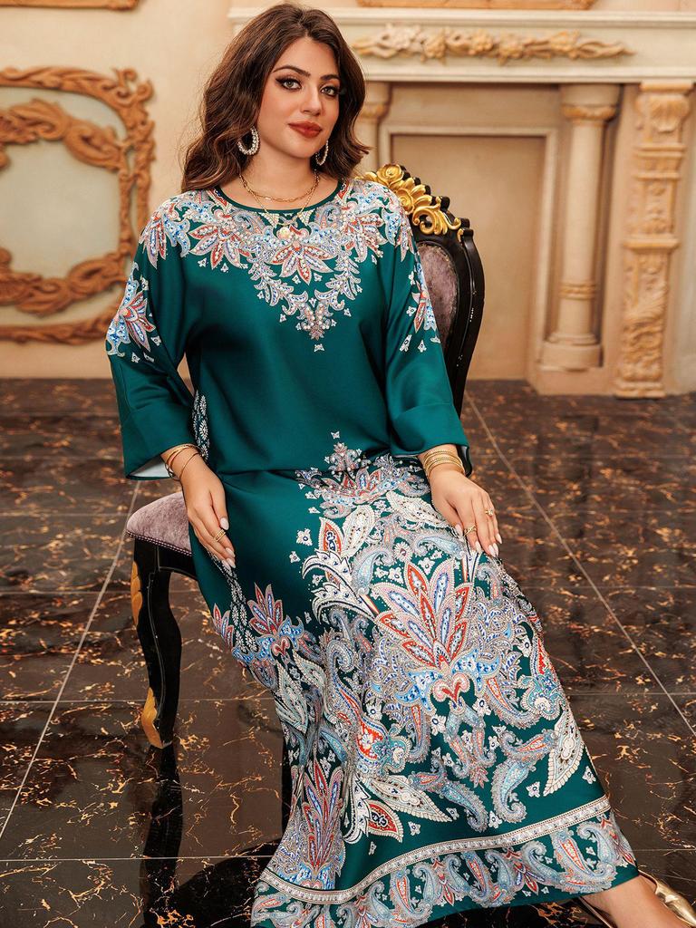 AB400 Muslim Fashion Floral Dress with Hot Drill Embellishments - Middle Eastern Style Robe for Women
