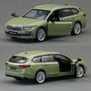 Escala 1/35 Skoda Superb Combi Sedan Modelo de Carro de Brinquedo MSZ Miniatura de Metal Fundido Puxar para Trás Som e Luz Coleção Presente para Crianças Menino