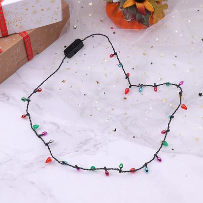 Işıklı Parlayan LED Kolye Yanıp Sönen Işıklı Kırpışan Noel Işıkları Kostüm Kolye 8 LED Ampul Parlayan Aksesuar Parti Malzemesi