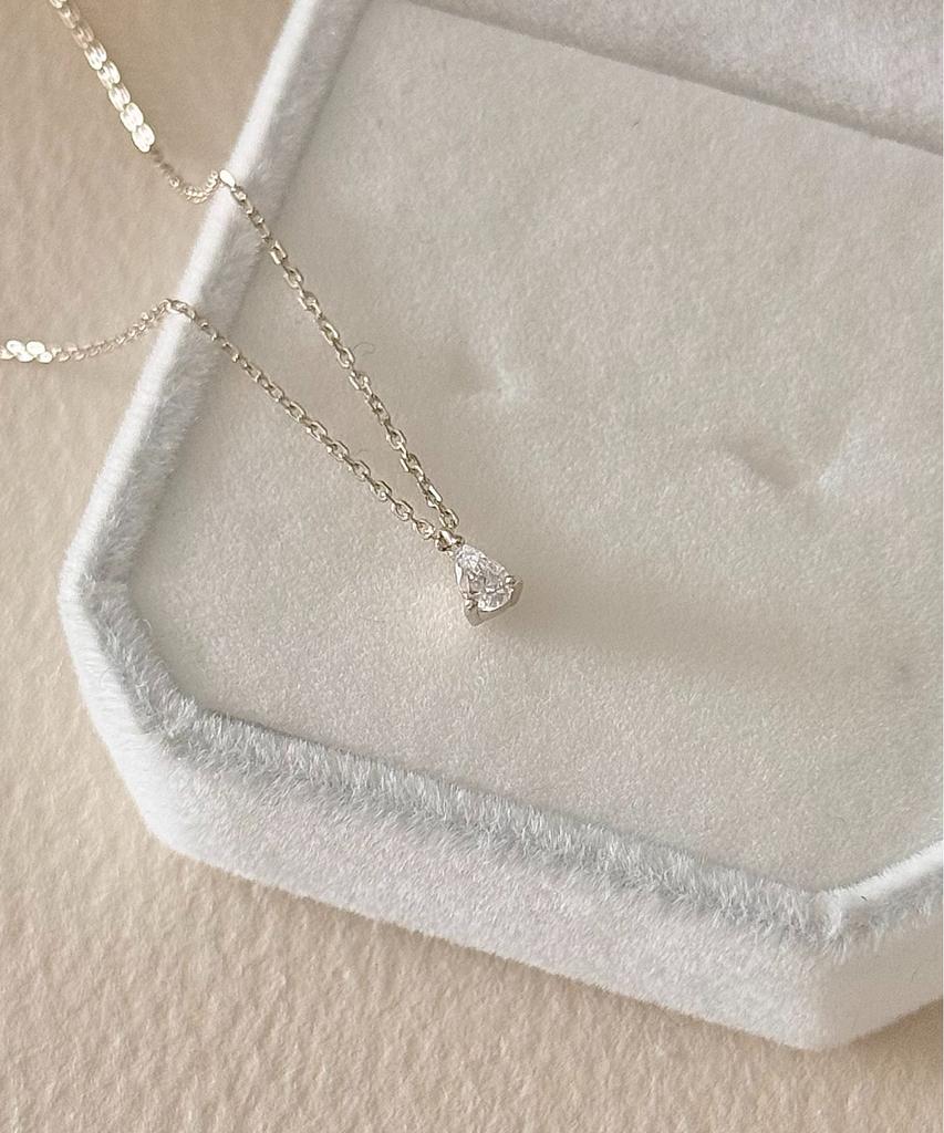 Judien 14K 18K Teardrop Lab-Worn Diamond Necklace (Type A)
