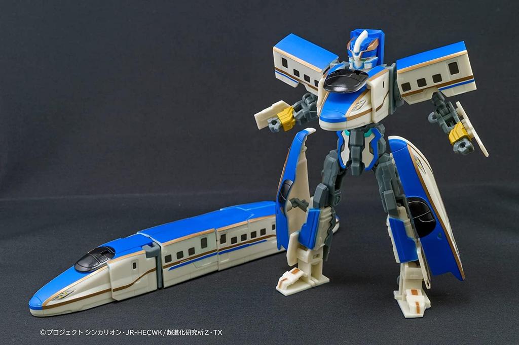Change! E5 Hayabusa, E6 Komachi, E7 Kagayaki Shinkansen Transforming Robot Candy Toy/Gum Shinkansen and Robot Mutual Transformation (E7 Kagayaki)