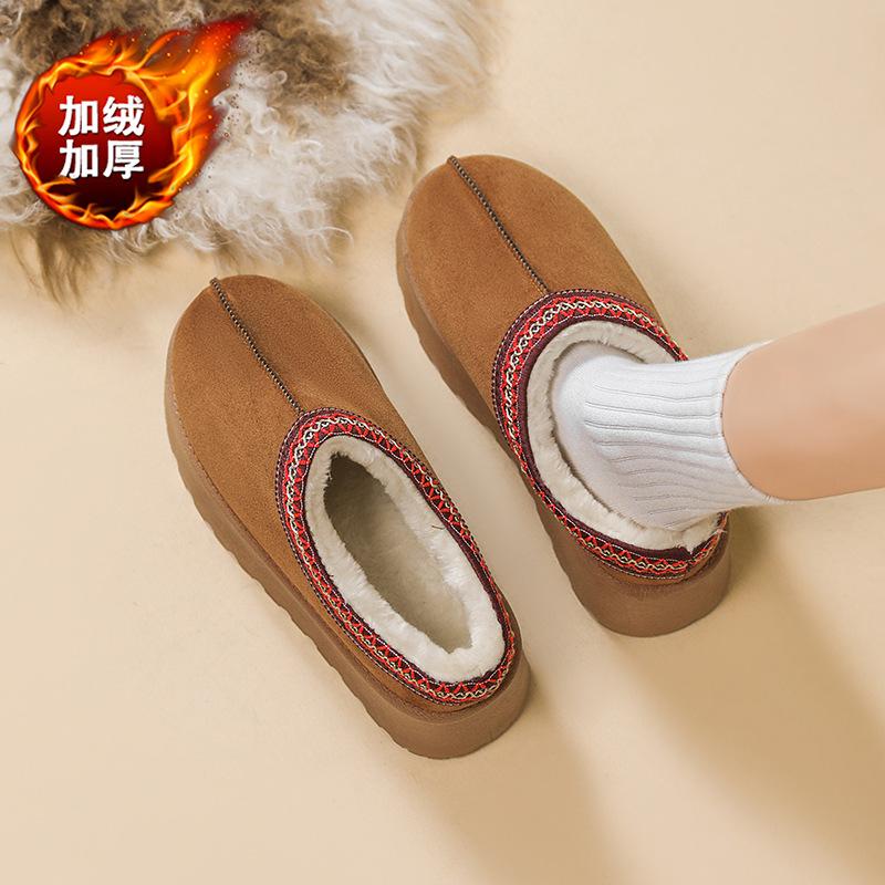 Cotton shoes, new large-size European and American thick-soled snow boots in autumn and winter, heightening and velvet to keep warm, wearing women'
