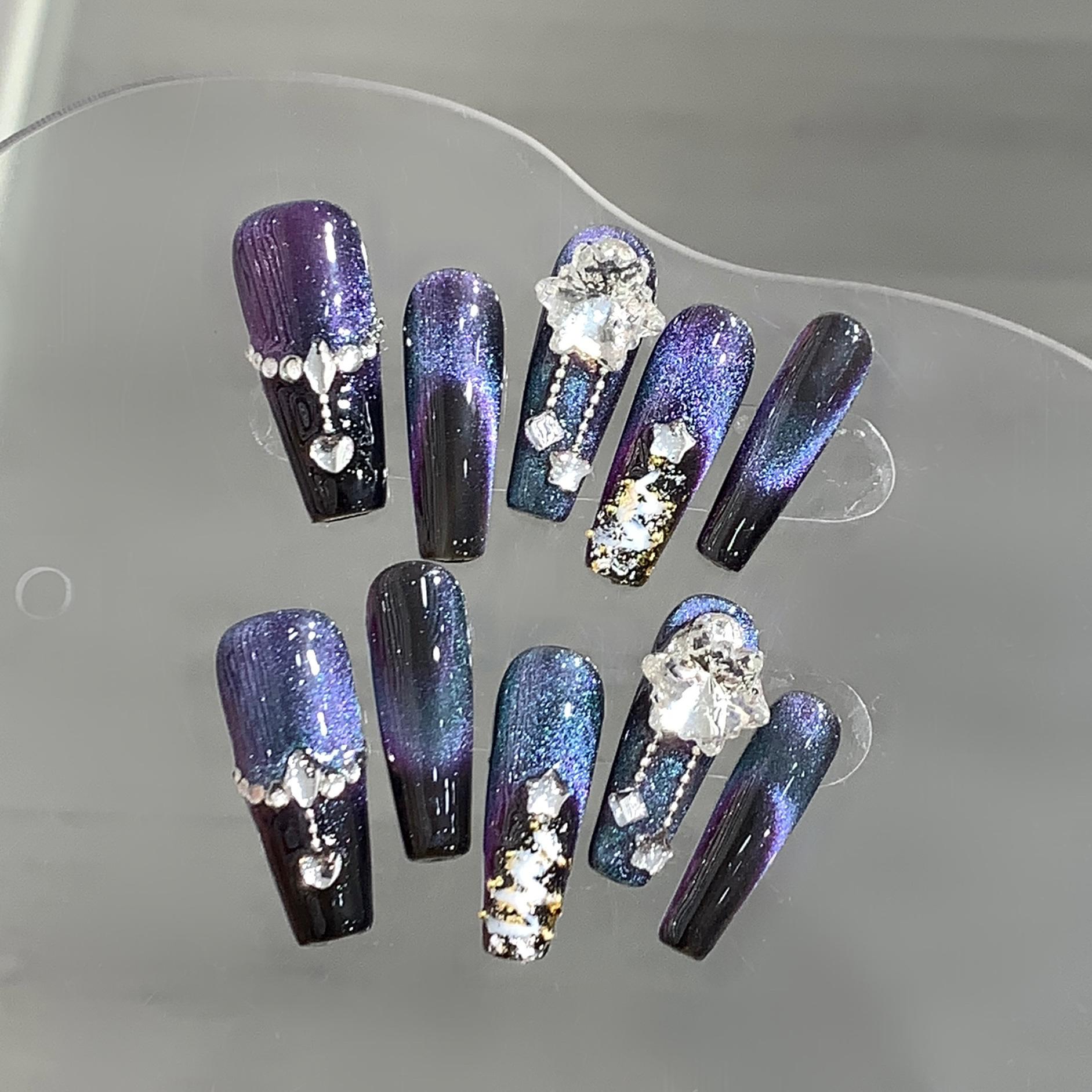 

Синий, Зеленый и Фиолетовый Трехцветный Градиент Кошачьи Глаза Ручная роспись Рождественское Признание M