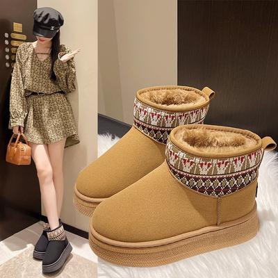 2025 Winter New Thick-soled Versatile Casual Snow Boots Women's Warm Short Boots Piled and Thickened Outer Cotton Shoes