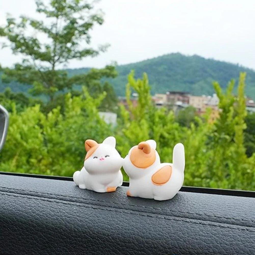 Kiss Face Rabbit Kitten Doll Car Decor Funny Resin Ducks Frogs Figurines Car Interior Dashboard Cute Car Accessories