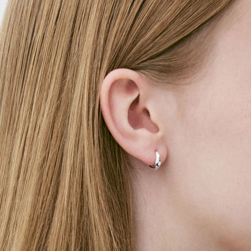 ROAJU [silver925]water Drop Onetouch Earring